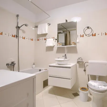 Apartment Luna